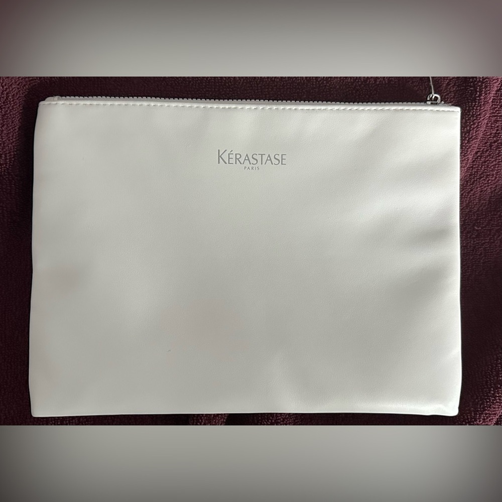 Kérastase Cosmetics Bag